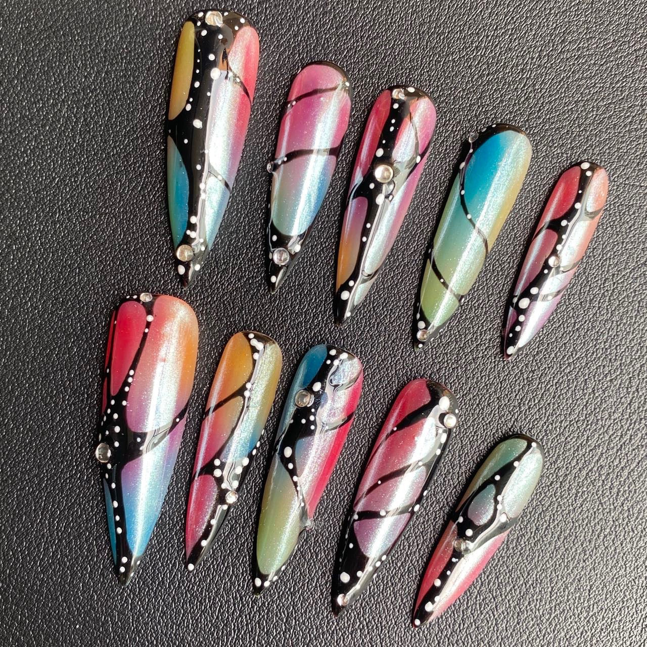 Colorful Streamer Fingertips