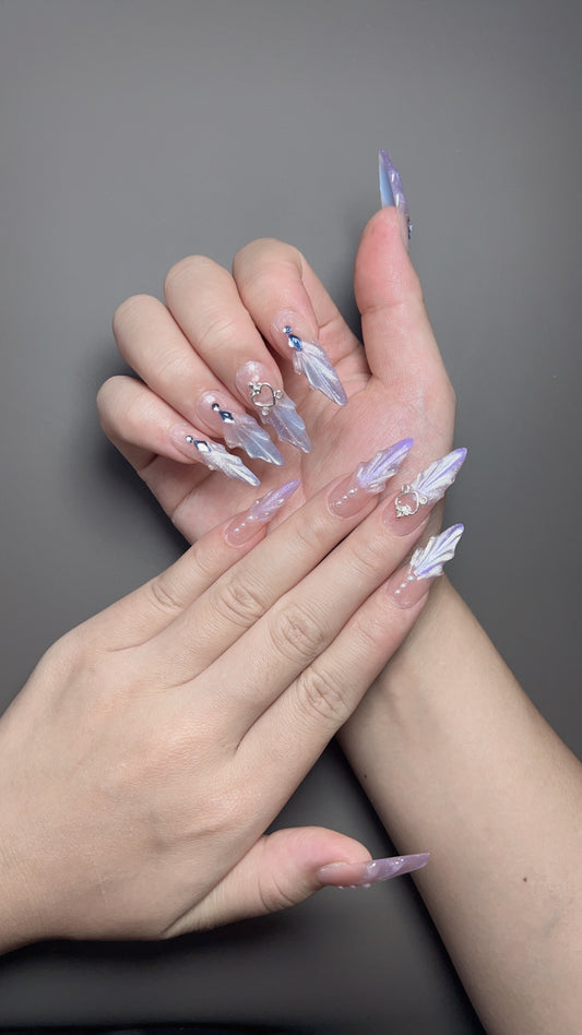 French Shell Nails